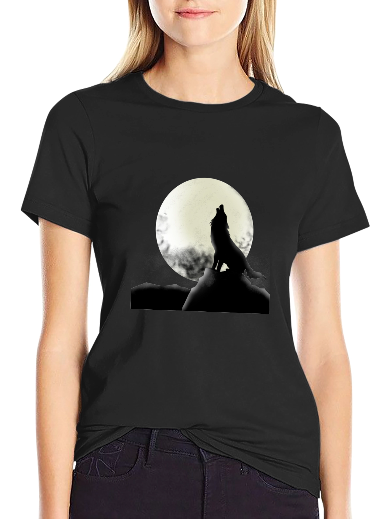 Wolf Howling at Moon Graphic T-Shirt