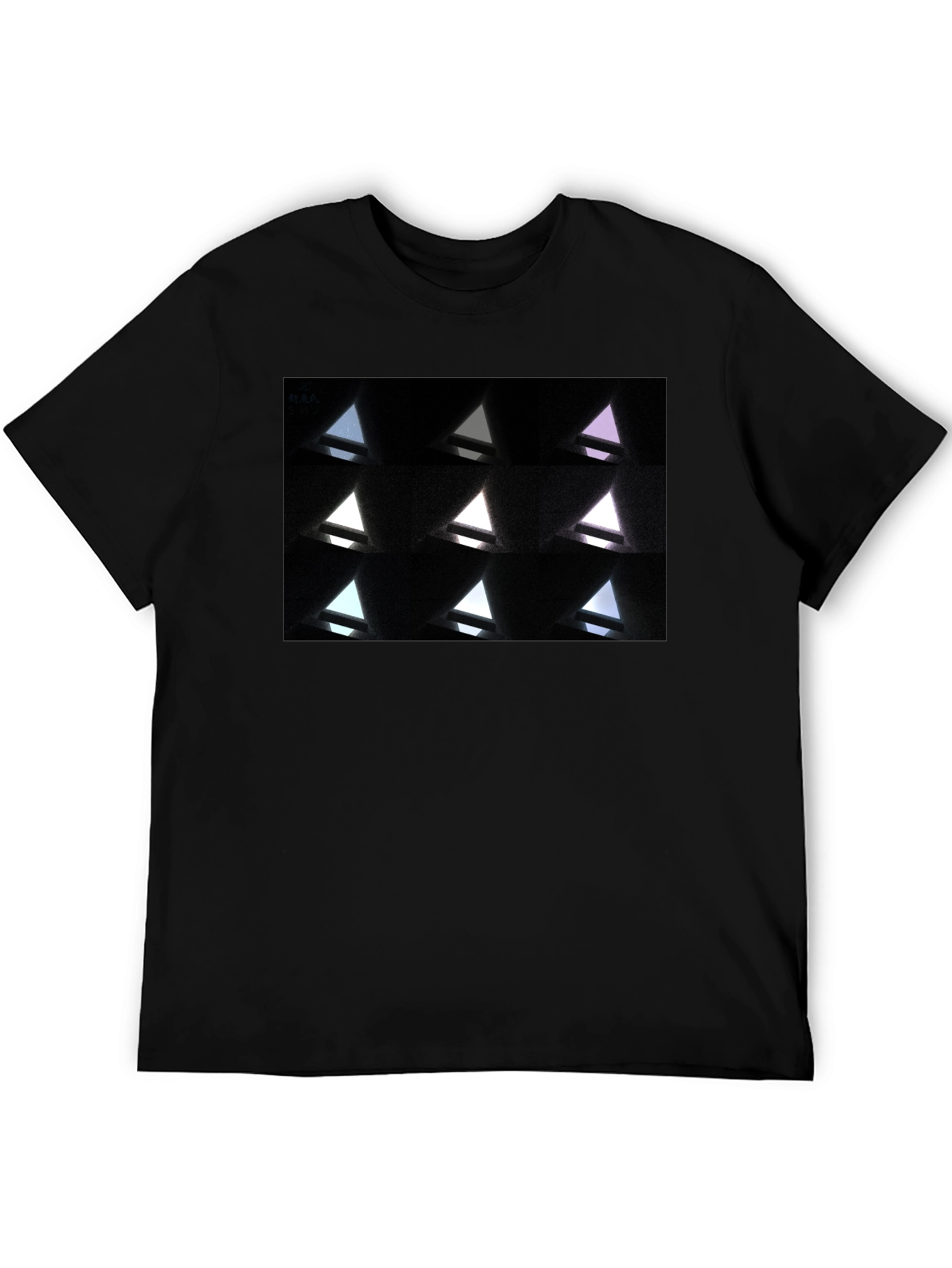 Abstract Geometric Triangle Pattern Black T-Shirt