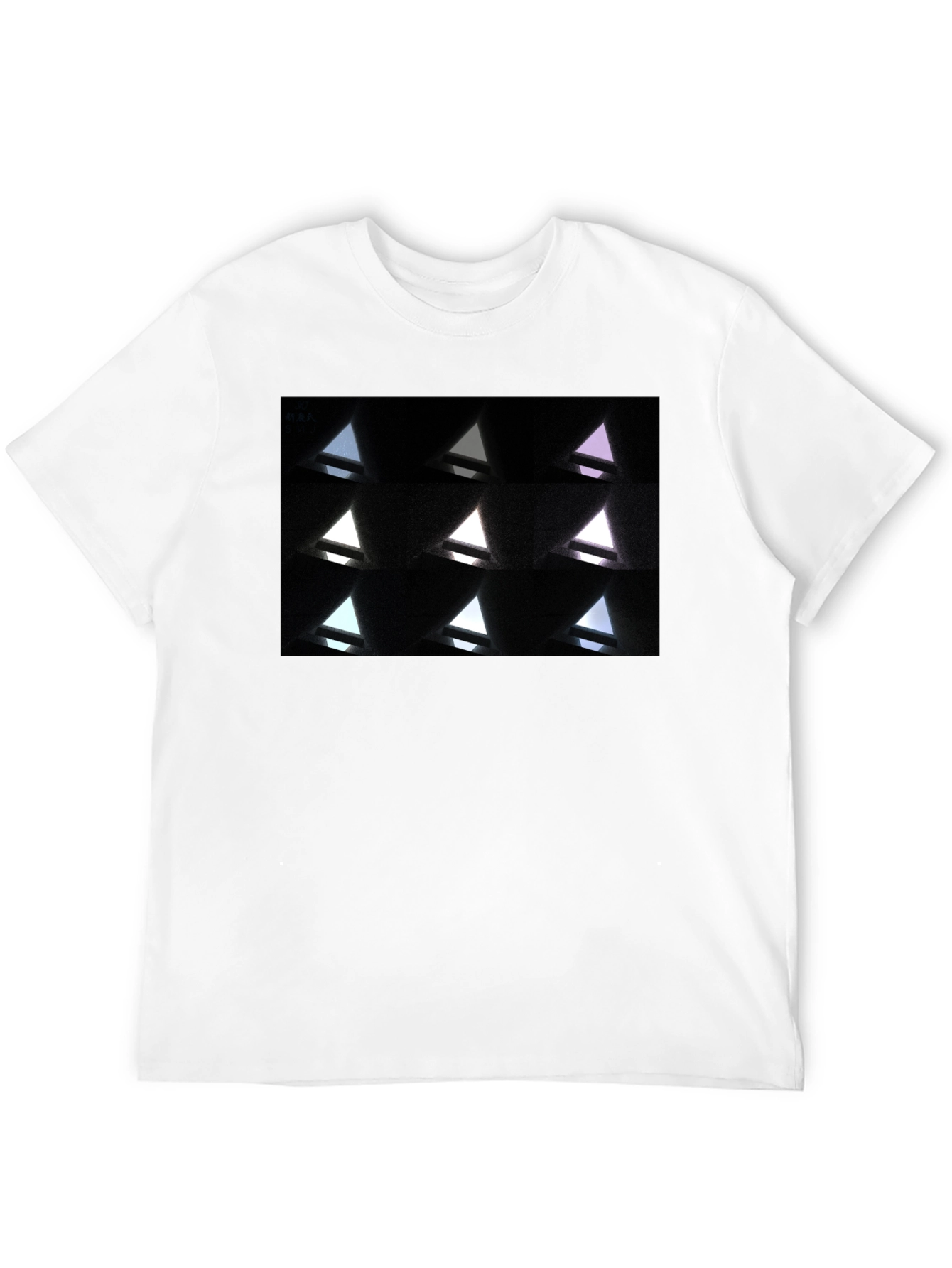 Abstract Geometric Triangle Pattern Black T-Shirt