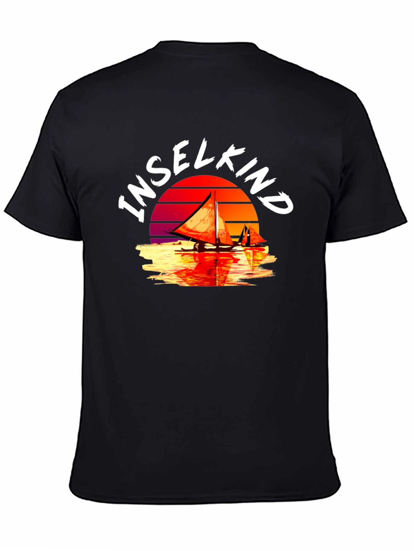 Sunset Sailboat Inselkind T-Shirt